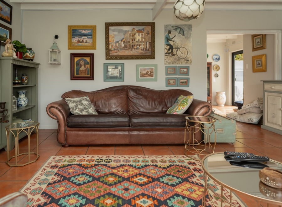 7 Bedroom Property for Sale in Fish Hoek Western Cape